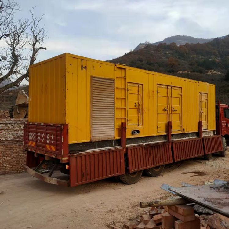 相山200kW 发电机组在带电阻性负载时，输出功率会受到哪些因素的影响？