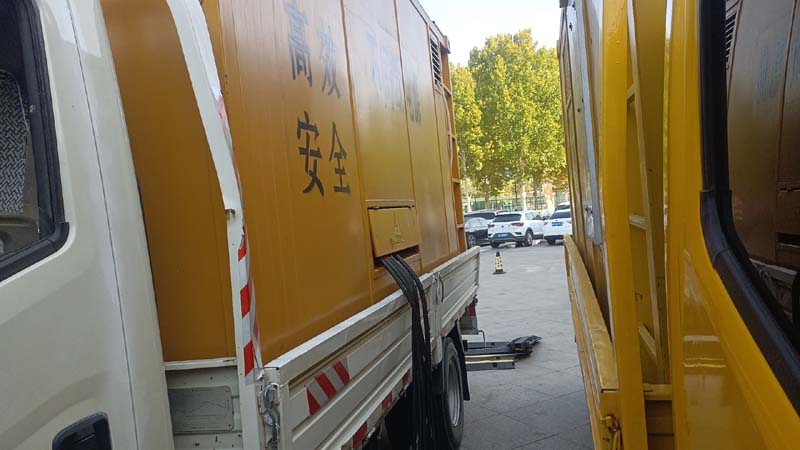 相山如何判断柴油发电机组和UPS电源的切换时间是否符合要求？