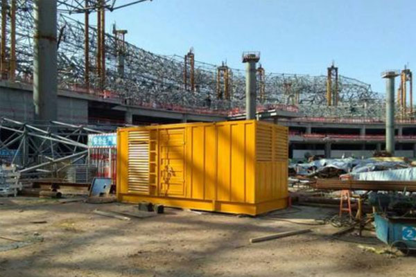 相山发电机出租如何判断空气滤清器是否需要更换？
